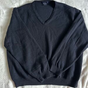 Brooks Brothers Men’s Classic Dark Blue V-Neck Sweater Merino Wool Extra Large